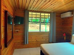 Pinard's Mountain Resort- Cottage 8