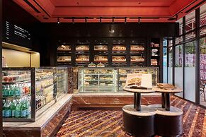 Conrad Singapore Orchard
