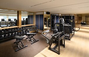 Conrad Singapore Orchard