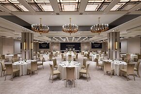 Conrad Singapore Orchard