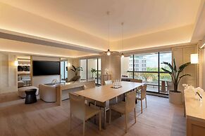 Conrad Singapore Orchard