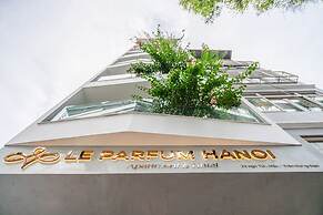 Le Parfum Apartment And Hotel