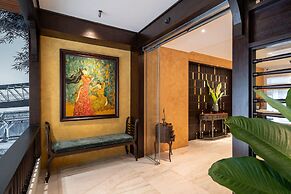 Le Parfum Apartment And Hotel
