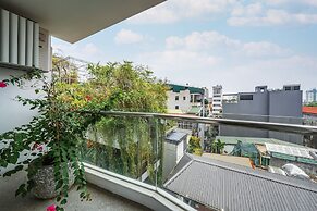 Le Parfum Apartment And Hotel