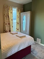 Sleeps 14 Cardiff City Centre