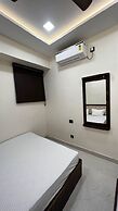 Hotel Divyakashi homestay