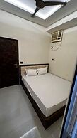 Hotel Divyakashi homestay