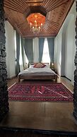 Nevalist Hotel