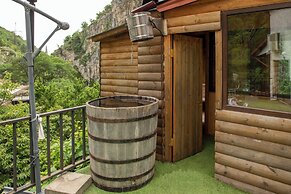 Hotel Dzeruli