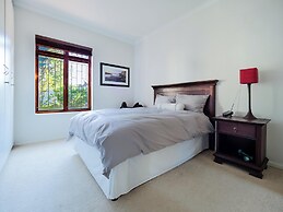 Roomshala 111 Cosy Nook