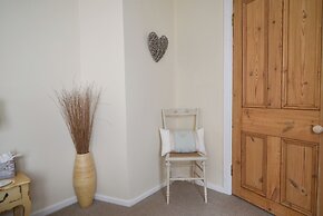 Apartment 1, Durham House