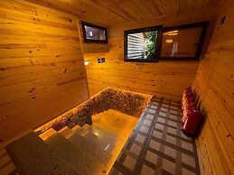 Yamaçda Suit Otel