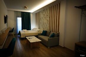 Electra Suites