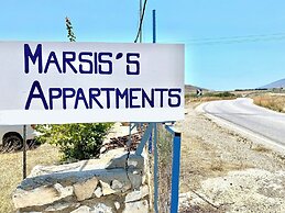 Gorgeous White Marsis Apartment in Paros