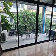 Noc House