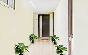 Hotel golden way