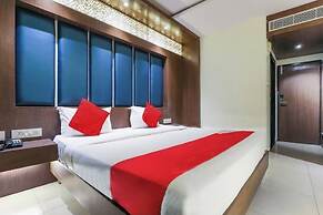 Hotel golden way