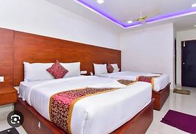Hotel golden way