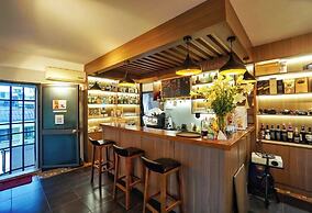 Giao Thong Hotel
