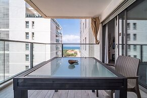 Beach Haven 3BR Apt by Sea N' Rent