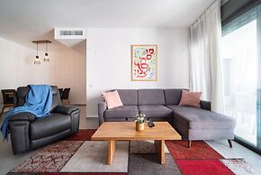 Beach Haven 3BR Apt by Sea N' Rent