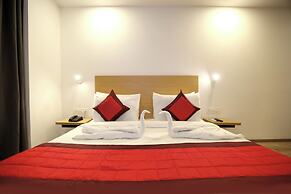 Hotel Golden World
