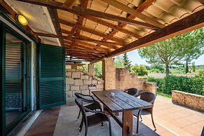 Residence con piscina a Guardistallo