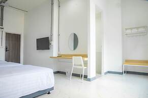 Ezy Inn