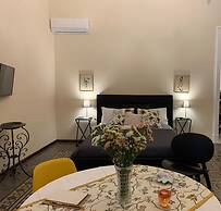 LEX SUITES