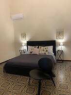 LEX SUITES