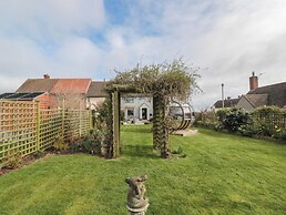 Coast Cottage
