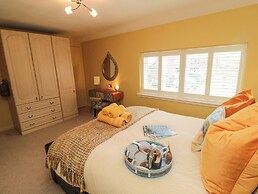 Coast Cottage