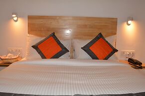 Revking at Hotel Batra