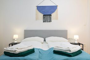 Dominium Premium Location Suites