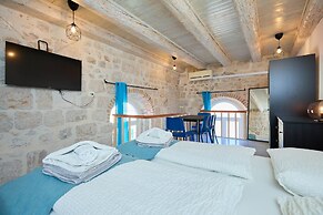 Dominium Premium Location Suites