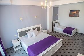 Hotel Tadora