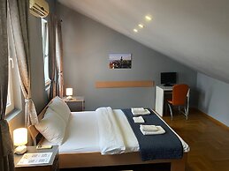 Aleksei apartments