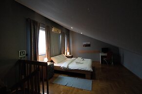 Aleksei apartments
