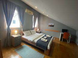 Aleksei apartments