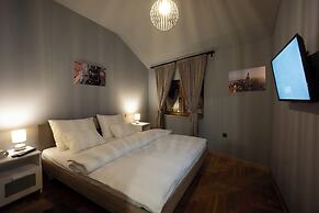 Aleksei apartments