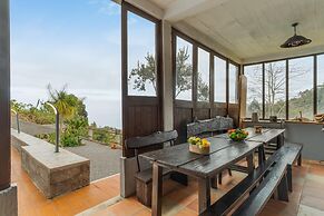 S Dias House by Atlantic Holiday