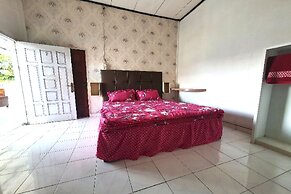 Hotel O Losmen Bunda Arema