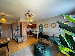 Boho Central Apartment