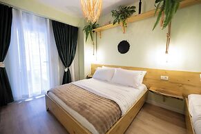 Boho Central Apartment