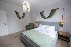 Boho Central Apartment