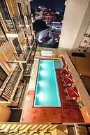 Solar hotel