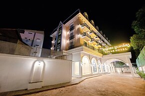 Solar hotel
