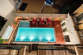 Solar hotel
