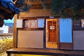 Hanok goeul