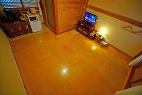 Hanok goeul
